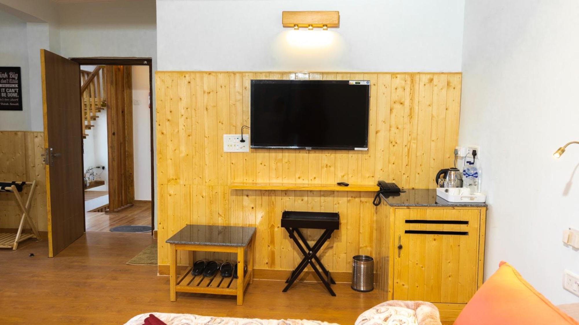 Nandini Cottage, A Premium Boutique Homestay Ranikhet Buitenkant foto